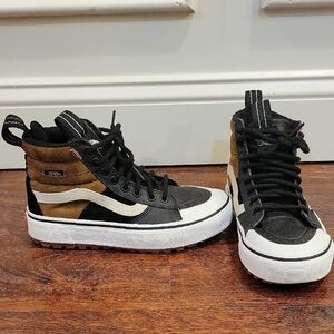 Vans Sk8-Hi Insulated Sneaker
